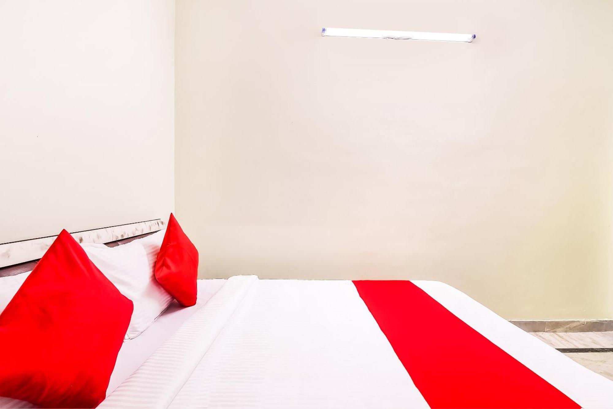 Hotel O Kartikeya Park View Residency Chittoor Exterior photo